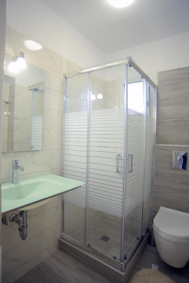 Mistral Apartment